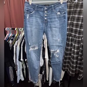Judy Blue High Rise Light Blue Distressed Jeans